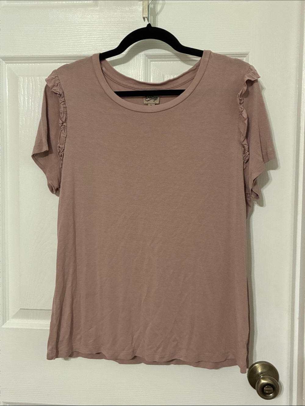 Como Vintage Dusty Rose Ruffle Sleeve Short Sleeve Tee